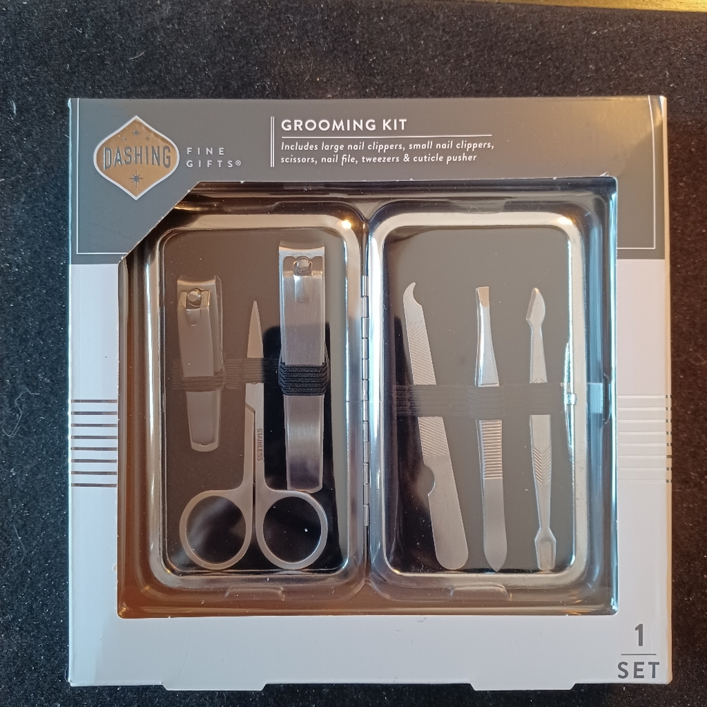 Grooming kit